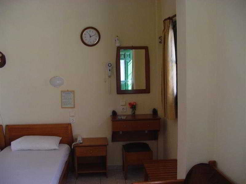 Aristotelis Apartments Fríkesz Kültér fotó