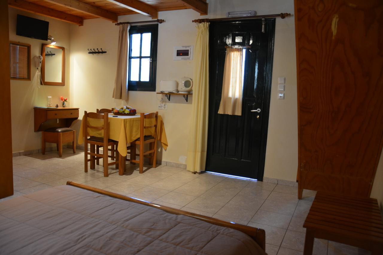 Aristotelis Apartments Fríkesz Kültér fotó
