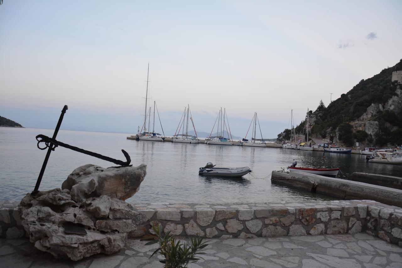 Aristotelis Apartments Fríkesz Kültér fotó
