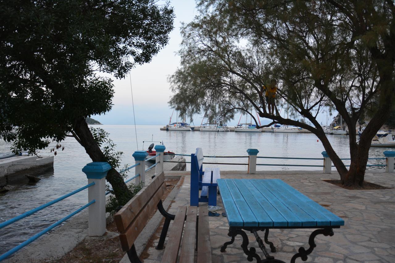 Aristotelis Apartments Fríkesz Kültér fotó